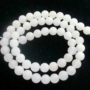 Jade 6/8 mm white matt 1 strand beads round 6mm
