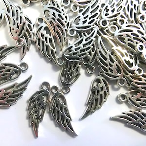 Ailes d'ange 50 ailes pendentif couleur argent Antique charmes S227 image 1