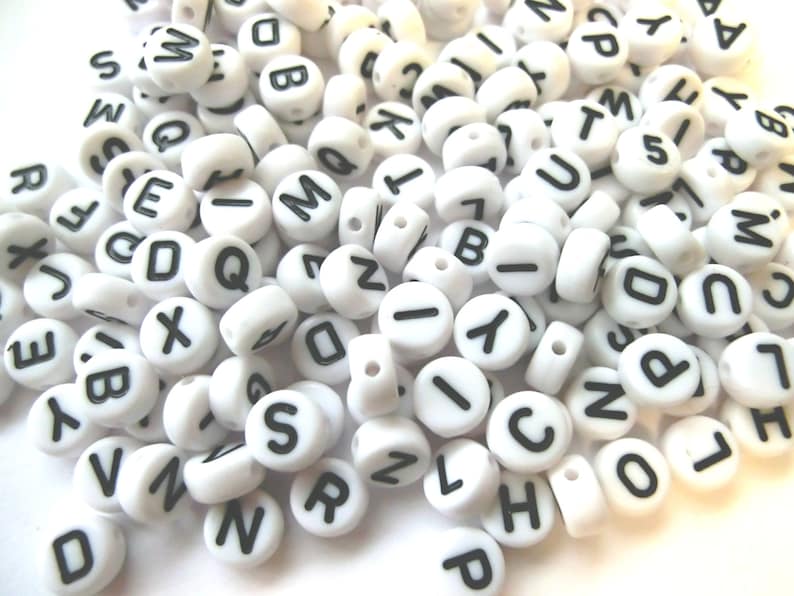 5 1000 Buchstaben A-Z Mix Alphabet weiß Schwarz rund Acryl Spacer Auswahl Buchstabenperlen Herz Zahlen Einzelbuchstaben Perlen 20 Bild 3