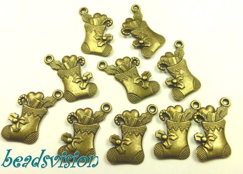 10 Charms Pendentif bas de Noël Noël 21 x 15 mm Bottes de Noël couleur bronze S331 image 1