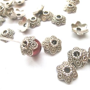 30 BEAD CAPS couleur argent antique 10 x 3 mm pour embouts de perles de 12 mm S088 image 3