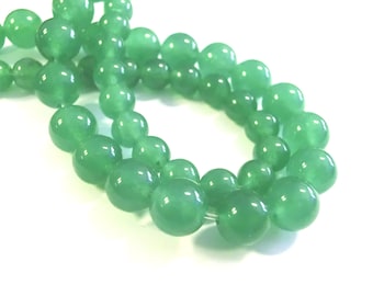 Jade 6 / 8 mm groene ballen kralen rond 1 streng edelsteen #17