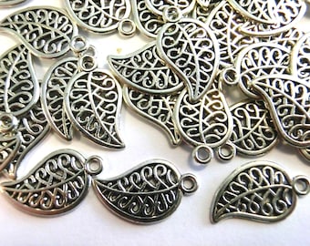 10-50 Charms Pendant LEAF Begging Pendant 18 x 10 mm Color Antique Silver #S078