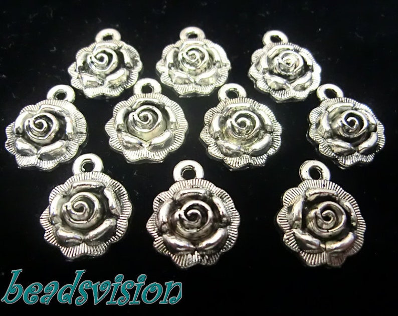 10 pendentifs breloque fleur rose 17 mm couleur métal argent antique S426 image 1