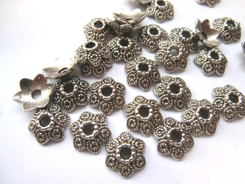 30 BEAD CAPS color antique silver 10 x 3 mm for 12 mm bead caps end caps S088 image 4