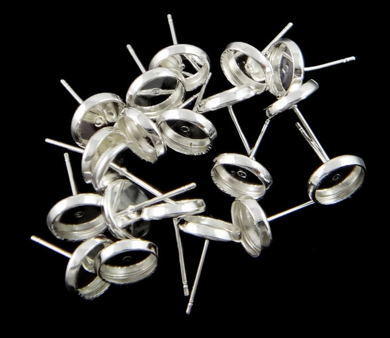 Stud earrings for 8 mm cabochons color silver 10 / 50 pieces settings blanks earrings S536 image 1