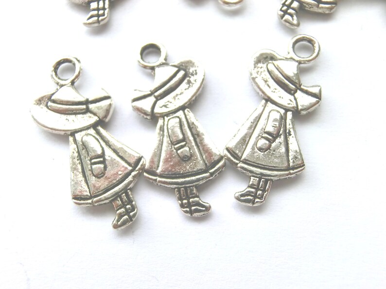 10 pendant girls charms color antique silver S095 image 1