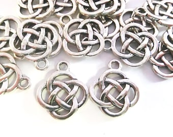 Pendant charms Celtic knot Viking color antique silver 18.5x15.5 x 2 mm jewelry pendant #S030