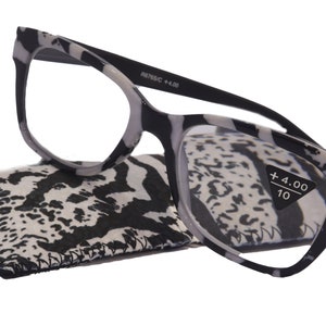 THE BOHEMIAN, Premium Reading Glasses High End Reading Glass +1.25 to +4 magnifying glasses, Square. optical Frames