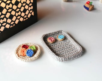 Crochet Amigurumi Cookie Pattern - Crochet Food PDF file - Includes Crochet Plate and Cookie Baking Sheet Patterns