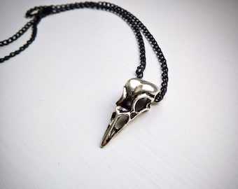 Skull necklace, raven skull necklace, gothic necklace, gothic jewellery, gothic gift, alternative jewellery, strega jewellery, crow necklace