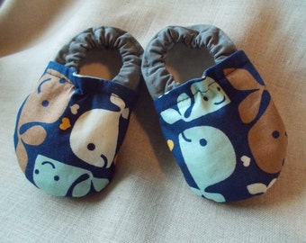 Fabric Moccasin Style Baby Shoes Size 0-6 months