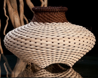 Hand woven baskets,small cat head shape , Rattan, Reed, Wicker basket, Baskets