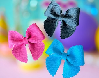 Handmade Faux Leather Scalloped Hair Bow: Alligator Clip