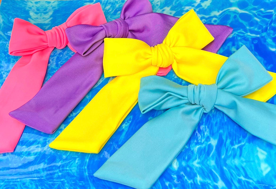 Swimsuit Fabric Hair Bow: Water-Resistant Alligator Clip Bow