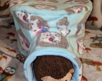 Blue Sweet Faced Hedgehogs Igloo Cover for Hedgehogs, Guinea Pigs, Rats, Ferrets, Degus and many small pets
