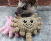 Face Hugger Alien Mint Stuffed Hedgehog Toy Small Animal Cage Buddy Enrichment Cage Clutter Photo Prop