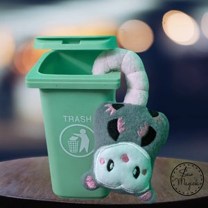 Opossum Trash Kitty Mint Stuffed Fleece Hedgehog Rat Guinea Pig Degus Chinchilla Enrichment Toy Small Animal Photo Prop Cage Buddy