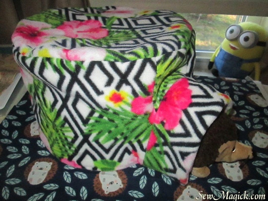 Hibiscus Flowers on Geometric Shapes Igloo Cover for Hedgehogs, Guinea Pigs, Rats, Ferrets