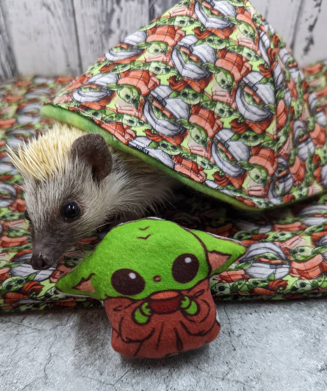 Green Space Alien Set, Hedgie Hut, Choice Mint Stuffed Toy Trio Set for