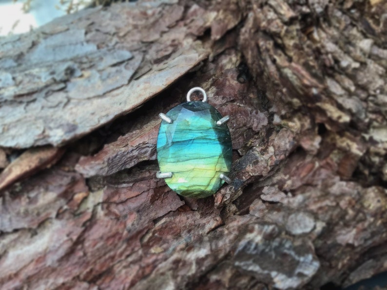 Labradorite pendant Sterling silver Blue and Golden