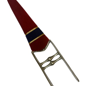 Daga de cuchillo de tigre Rajput katar con funda de cuero.
