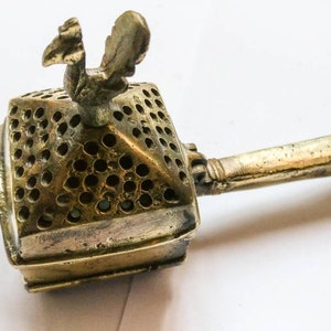 Vintage Messing Weihrauchbrenner, Weihrauchhalter mit Griff, indisches Messinghandwerk