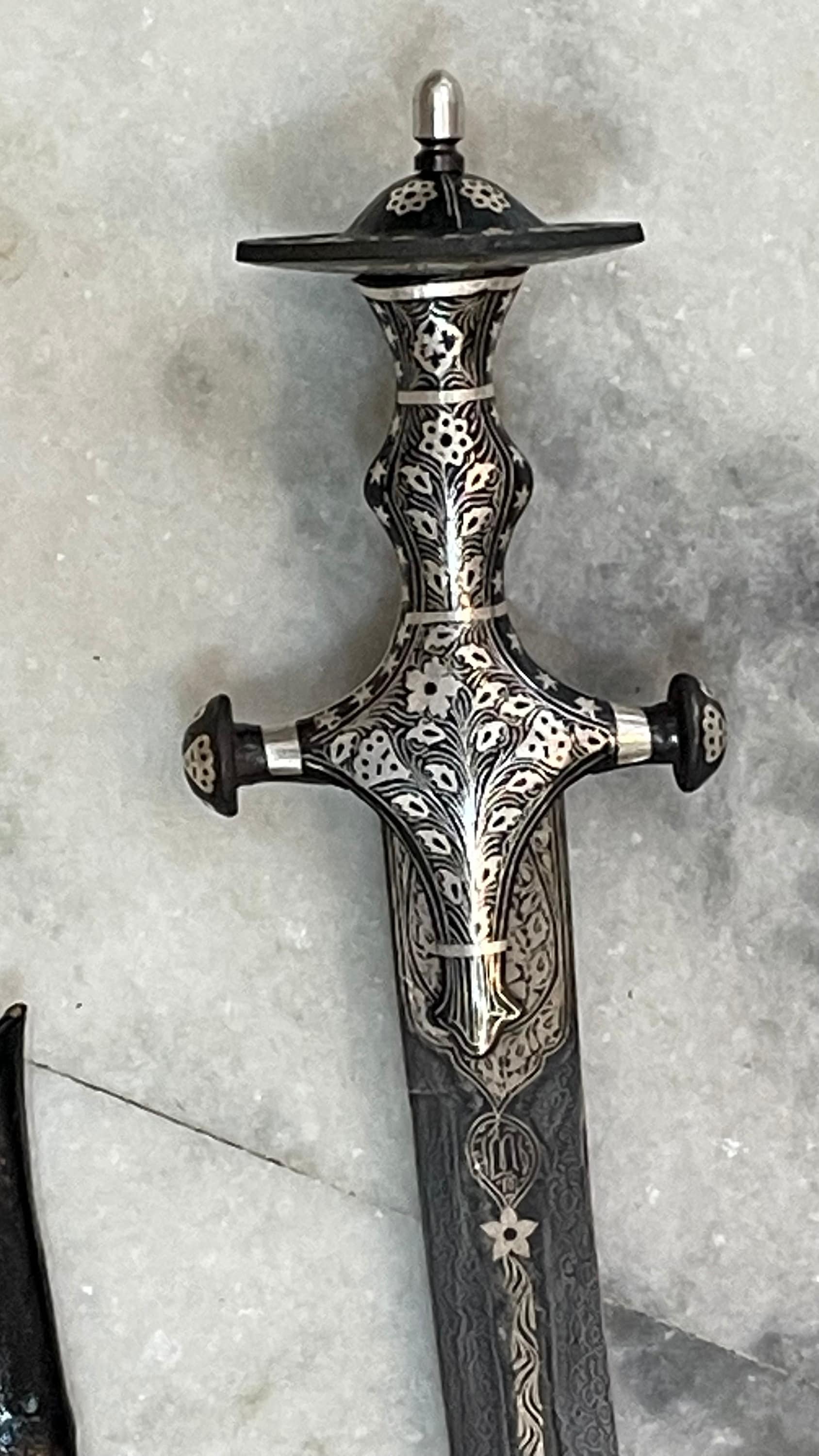 Shamshir Sword Una Silver Koftgari Worked With Damascus