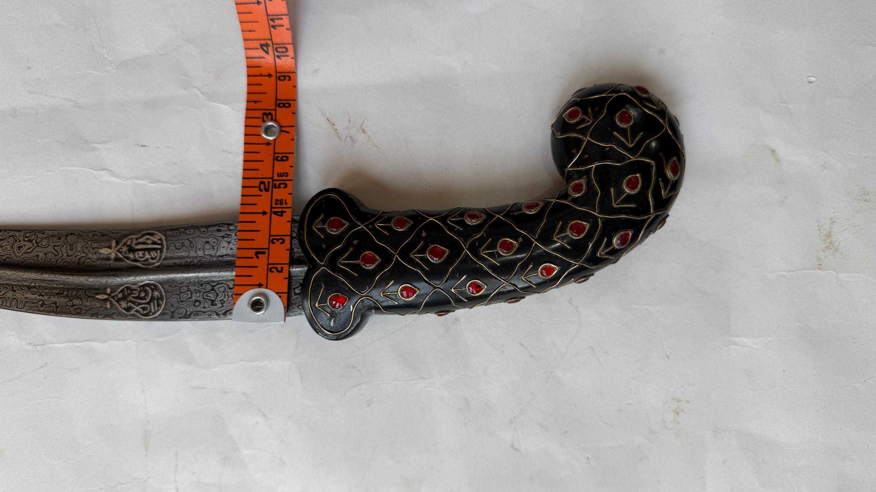 オスマントルコの銀製コフトガリ細工の翡翠石ダマスカス短剣