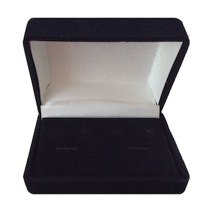 Caja de regalo de terciopelo negro para gemelos y tachuelas