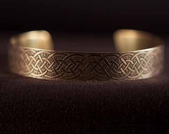 Celtic Art Cuff Etched in Brass, Variation of Dirk Handle twist, Handmade in Ireland.