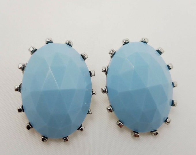 Judy Lee Clip On Earrings Blue Plastic Faceted Dome Silver Tone Retro Look Signed Jewelry
