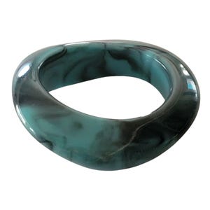 ASYMMETRICAL LUCITE BANGLE Bracelet Large Clunky Royal Blue  Vintage Blue Lucite Asymmetrical Chunky Bangle Bracelet main image 1