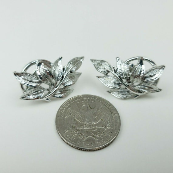 Vintage Coro Leaf Cluster Clip On Earrings Silver… - image 2