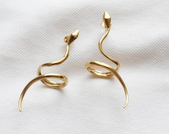 Snake curl Earring