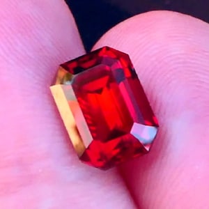5.31 cts - Vivid Blood Orange Spessartite Garnet With Video!