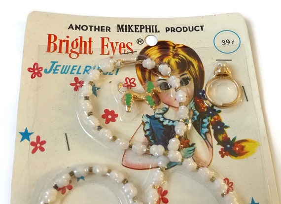 NOS- 1960s Toy Jewelry Kit by Bright Eyes, Girls … - image 4