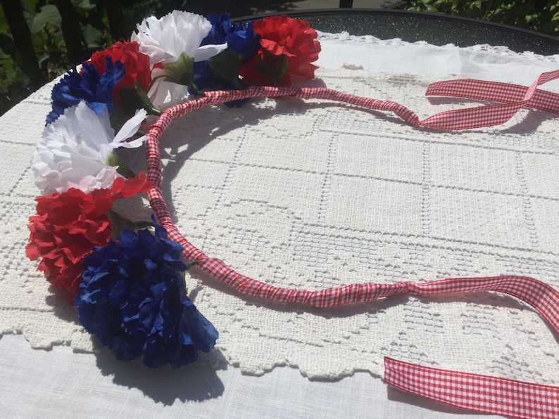 Patriotic Carnation July 4th Flower Crown Gingham