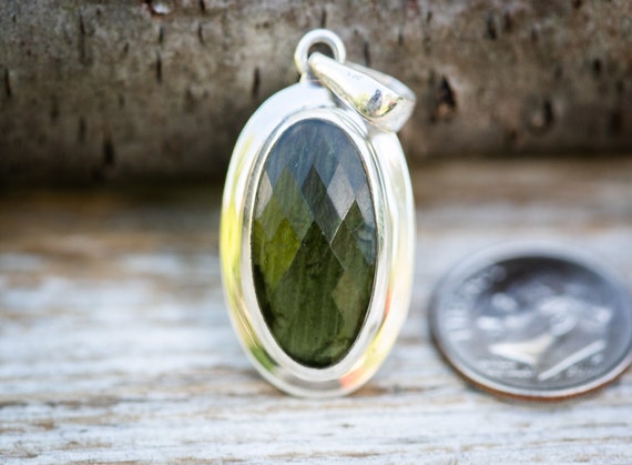 Etsy moldavite pendant deals