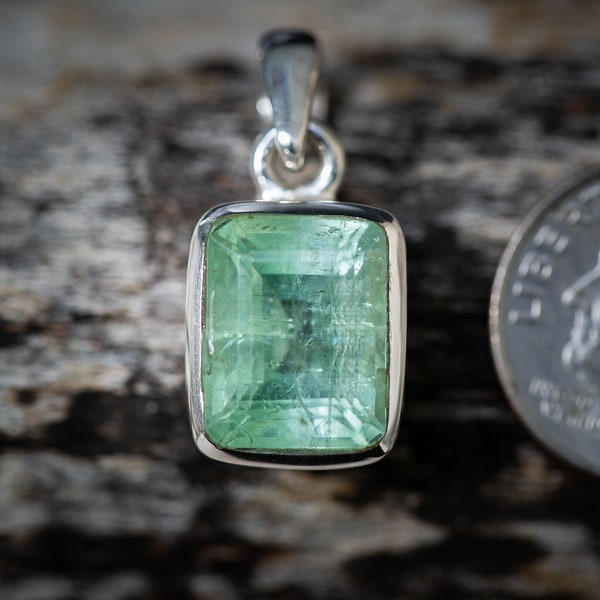 Sea Foam Green Tourmaline Pendant - Stunning Sea Foam Green tourmaline - Green Tourmaline - Tourmaline Pendant - Sea Foam Green Tourmaline