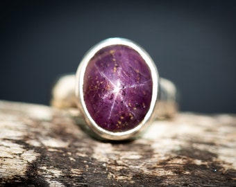 Large Star Ruby Sterling Silver Ring - Size 8