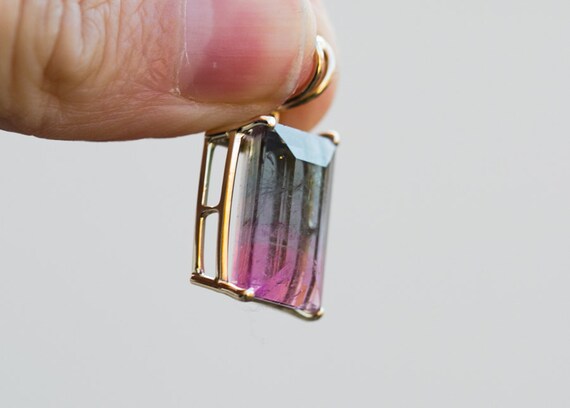 Bi Color Tourmaline 14k Gold Pendant - 13.80 Ct Pink and