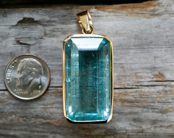 Aquamarine & 14k Gold Petite Revival Pendant Necklace main image 1