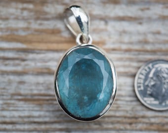 Natural Aquamarine Sterling Silver Pendant - March Birthstone