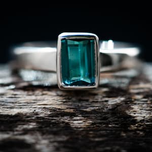 Indicolite Tourmaline 14k White Gold Ring 7 - Blue Tourmaline Ring Indicolite Tourmaline Size 7 - Blue Indicolite Tourmaline Indicolite 7
