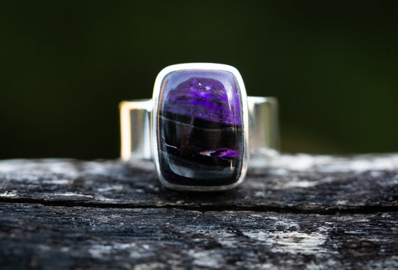 Sugilite ring sale