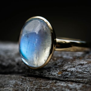 Moonstone 14k gold Ring size 8.5 - 14k Gold Moonstone Ring - Moonstone Ring Size 8.5 Rainbow Moonstone Gold Ring Rainbow Moonstone Gold 14k