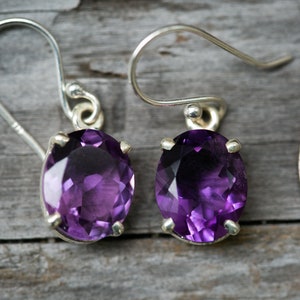 Amethyst Earrings - February birthstone earrings - Amethyst dangle earrings - Amethyst earrings - Sterling Silver - Amethyst Oval Earrings