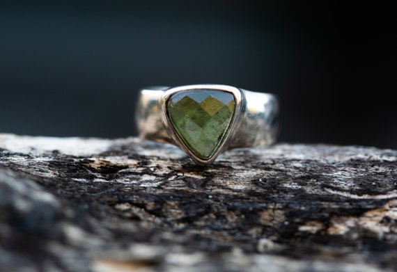 Anillo moldavita sales