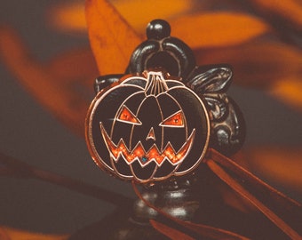 Mini Jack-o-Lantern (orange or black) - Halloween Enamel Pin Collection *packaged with lavender*
